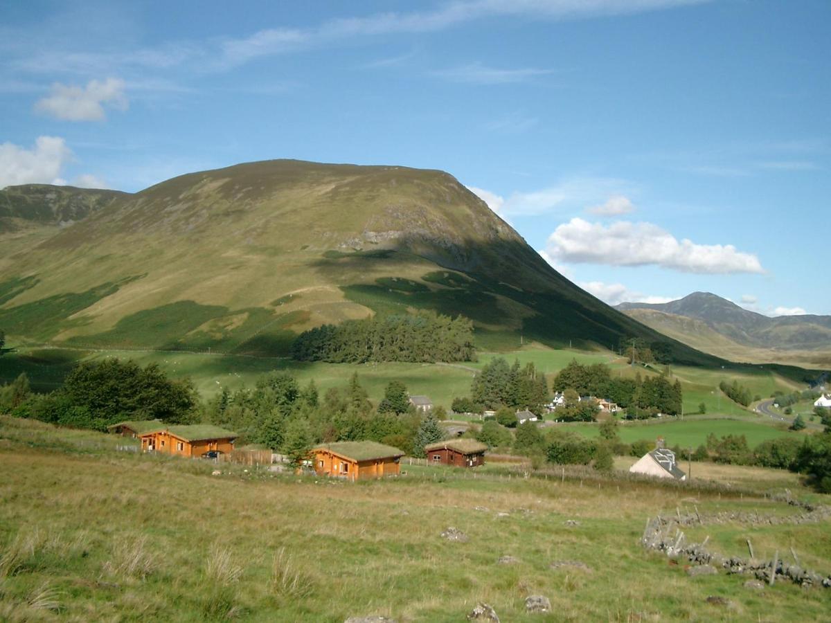 Glenbeag Mountain Lodges Glenshee Exteriör bild